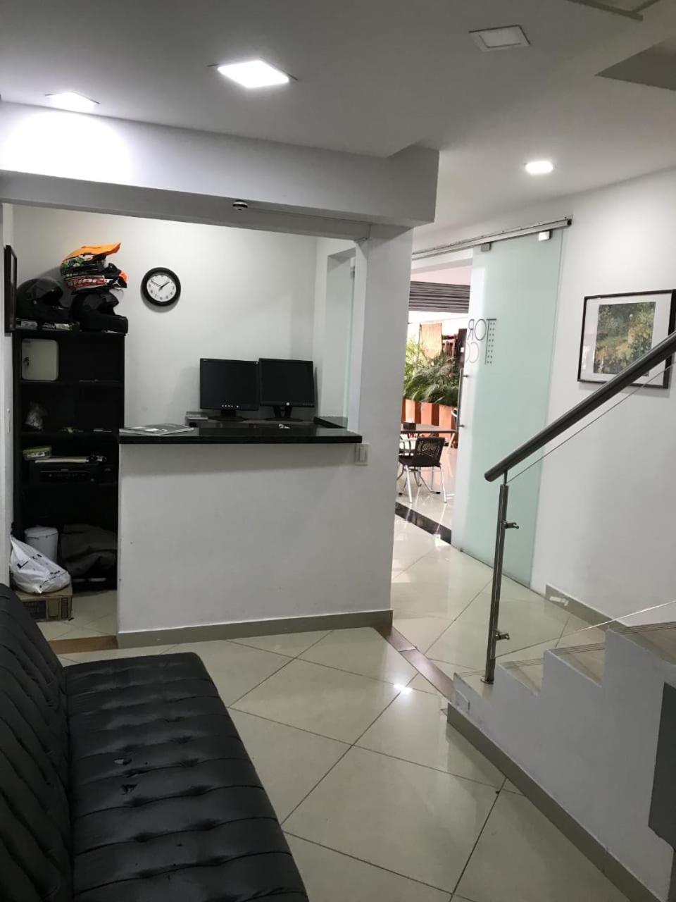 Apartaestudios Laureles Medellín Zewnętrze zdjęcie